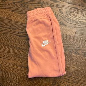 Girls Nike Sweatpants